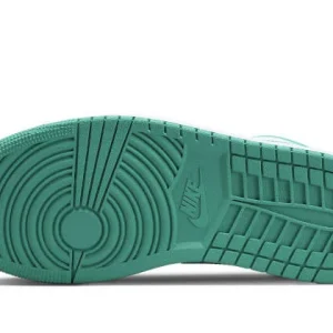 Air Jordan 1 Low New Emerald – DC0774-132 9